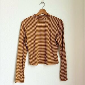 PAPAYA buttery soft high neck long sleeve ochre stripped fitted shirt size Large
